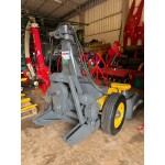 Colhedora de Forragens JF 1600 AT 
